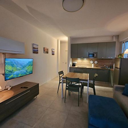 App4Rent - Villa Cristina 5 - Rinnovato Lido di Jesolo Eksteriør bilde